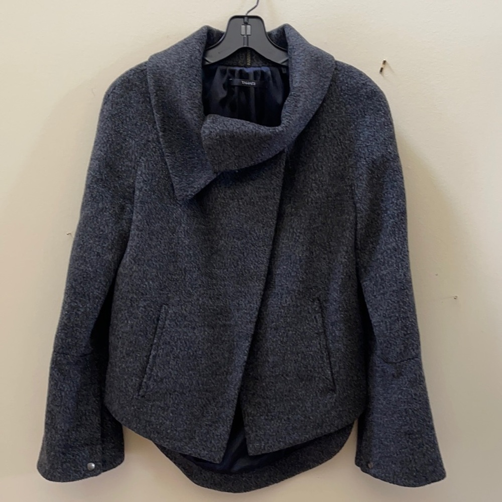 Tahari dark gray jacket size XS